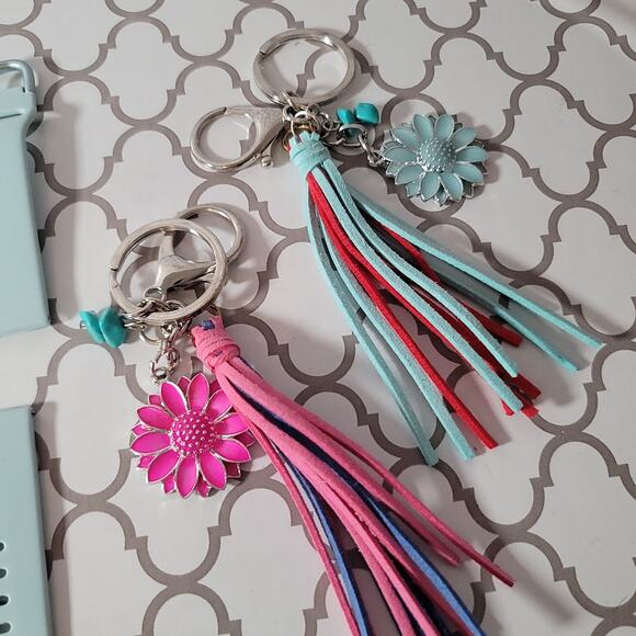 Galaxy Watch Straps, Alice and Wonderland Charms, and Keychains - Picture 4 of 6